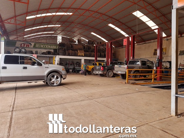 Refaccionaria, vulcanizadora y llantera Altamirano