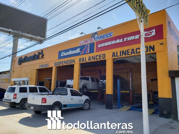 Llantexpress Blvd. Manuel Gómez Morín