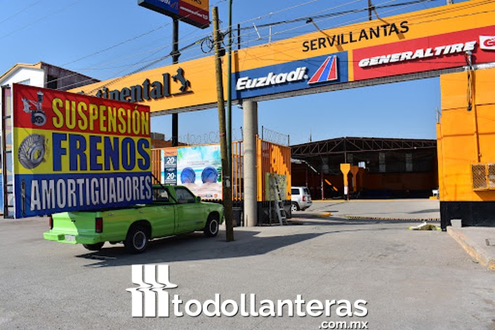 Servillantas de Juárez Blvd. Manuel Gómez Morín 1596