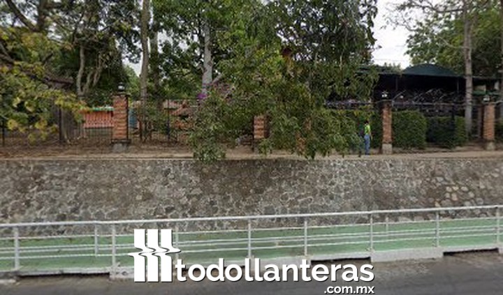 Llantera Comala