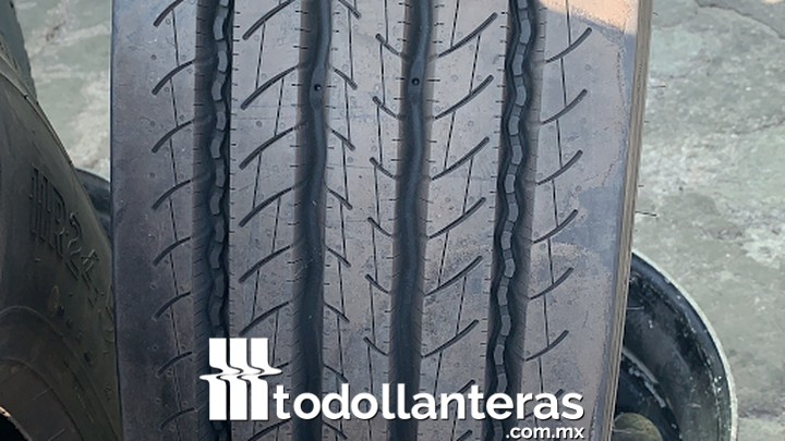 Llantera barajas