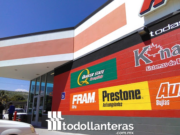 AutoZone Refacciones