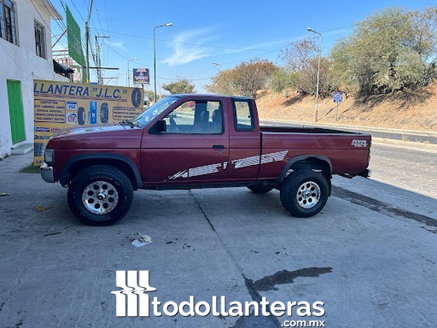Llantera JLC
