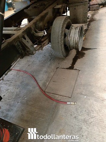 Llantas Y Servicios de Martinez