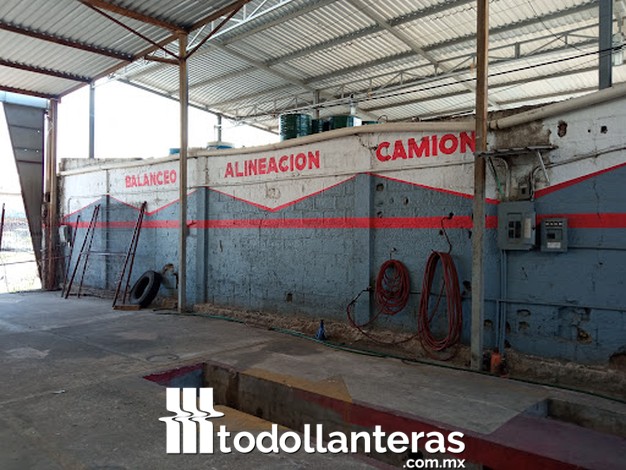 Llantera Los Pits