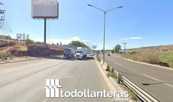 Llantera El Zacatecano Carr. Libre Tijuana-Rosarito