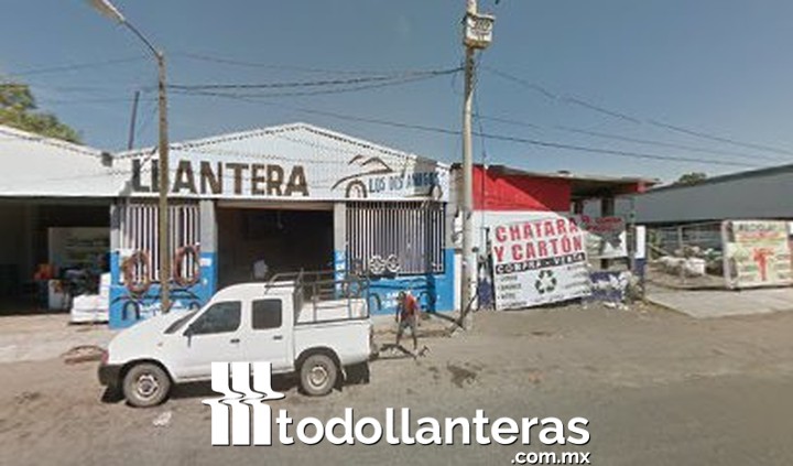 Llantera los Dos Amigos