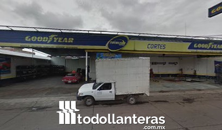 Llantera Cortés